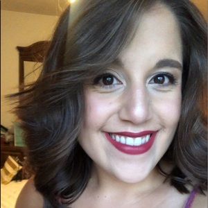 Meet your Posher, Francesca